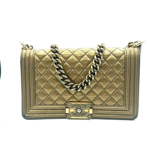 chanel le boy 25cm or 30cm